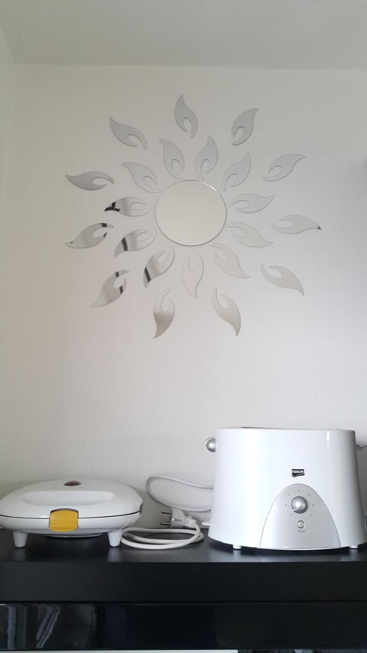 Apartament Bastien Near Airport Praga